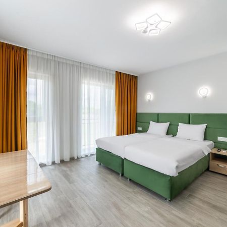 Otopeni Suites By Citybookings Ngoại thất bức ảnh